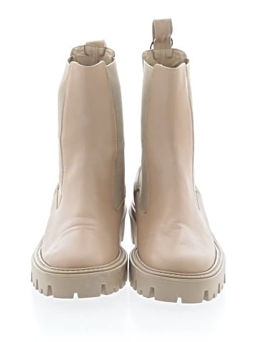 Zara Ankle Boots (view 2)