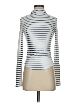 American Eagle Outfitters Turtleneck Sweater