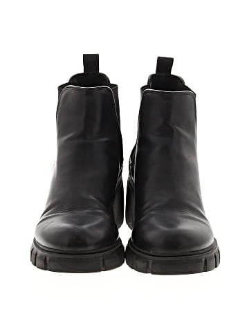 Steve Madden Ankle Boots (view 2)