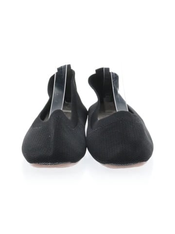 Unbranded Flats (view 2)