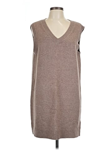 Old Navy Sweater Vest (view 1)