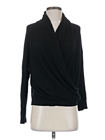 Mercer and Taylor Long Sleeve Top (view 1)