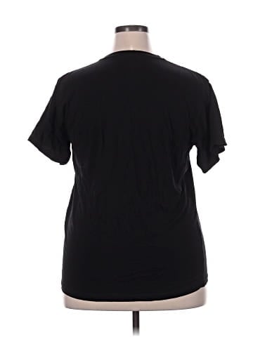 Halifax Traders Short Sleeve T-Shirt (view 2)