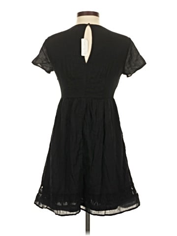 Old Navy Casual Dress (view 2)