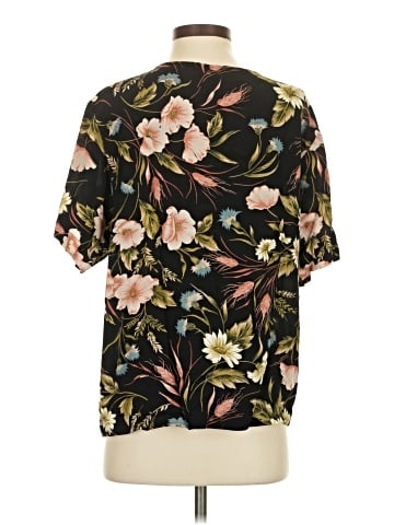 Karen Kane Short Sleeve T-Shirt (view 2)