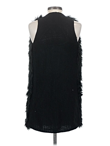 Almost Famous Faux Fur Vest (view 2)
