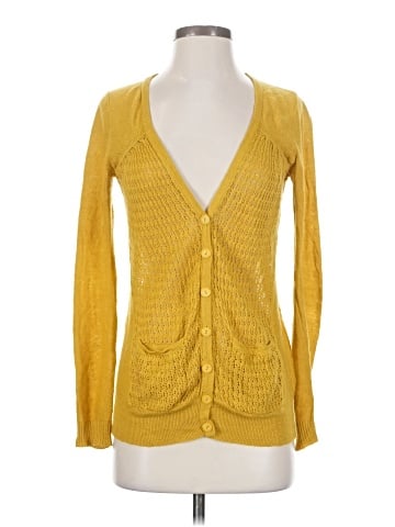 Sparrow Cardigan (view 1)