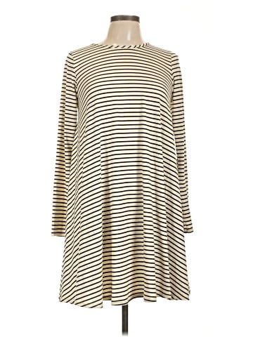 Dee Elly Casual Dress (view 1)