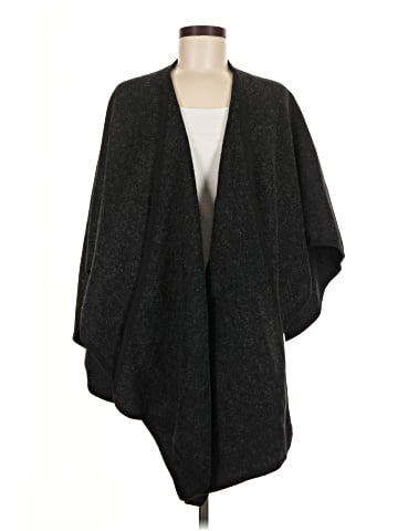 Coco + Carmen Poncho (view 1)