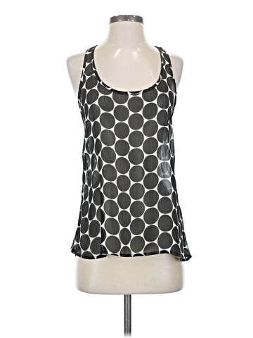LOILA USA Sleeveless Top (view 1)