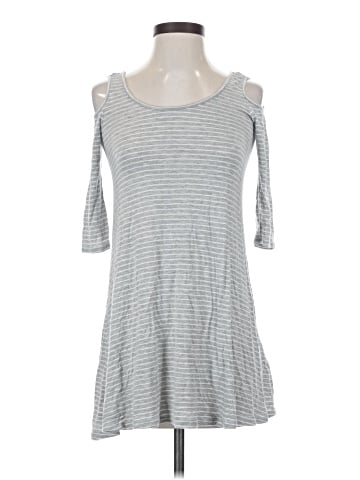 Soprano 3/4 Sleeve Top (view 1)