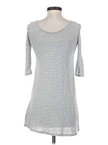 Soprano 3/4 Sleeve Top (view 2)