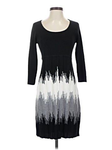 Sandra Darren Casual Dress (view 1)