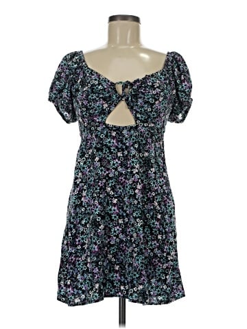 Sonoma Goods for Life Casual Dress (view 1)