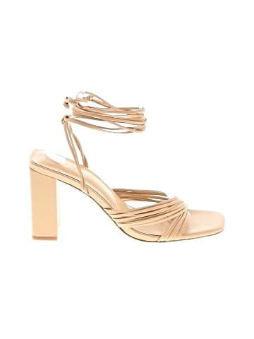 RAYE Heels (view 1)