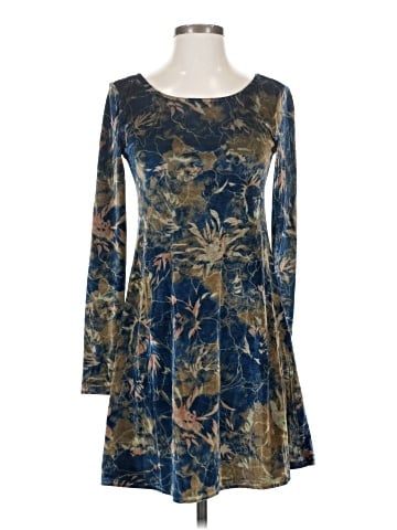 Tildon Casual Dress (view 1)