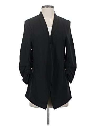 Maison d' Amelie Blazer (view 1)