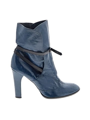 Marc Jacobs Ankle Boots (view 1)