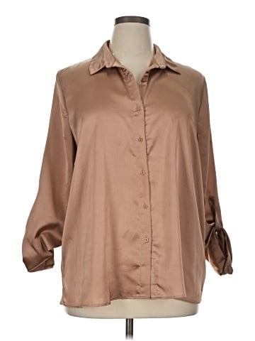 Everleigh 3/4 Sleeve Blouse (view 1)