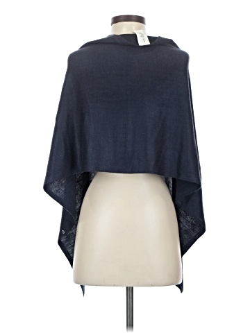 Simply Noelle Poncho (view 2)