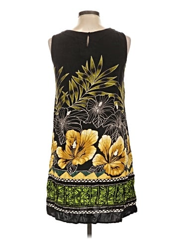 R&K Originals Sleeveless Blouse (view 2)