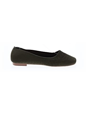 Unbranded Flats (view 1)