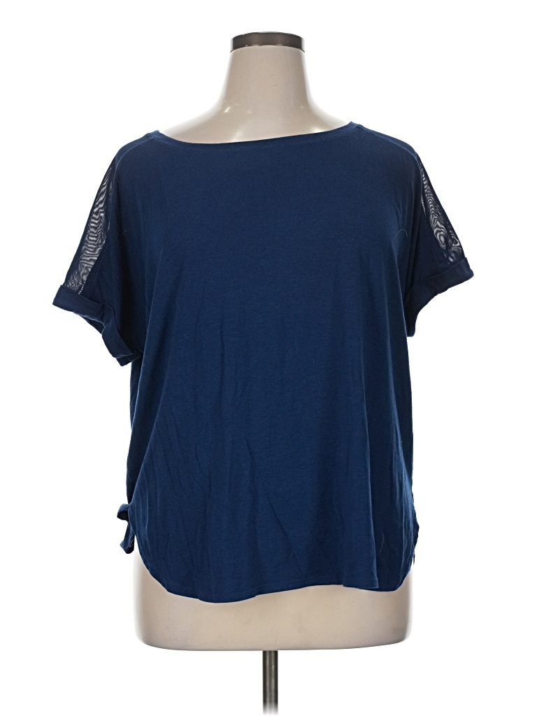Pre-owned Avia Short Sleeve T-shirt In Blue