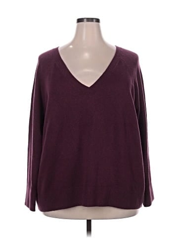 Old Navy Pullover Sweater (view 1)