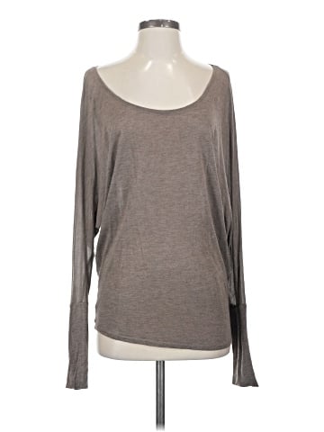 Bella Luxx Long Sleeve Top (view 1)