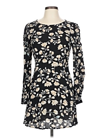 Flynn Skye Casual Dress (view 1)