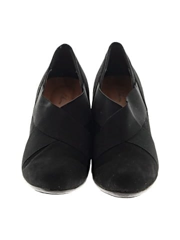 Jaclyn Smith Heels (view 2)