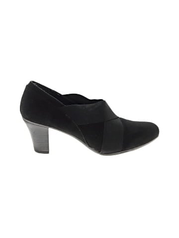 Jaclyn Smith Heels (view 1)