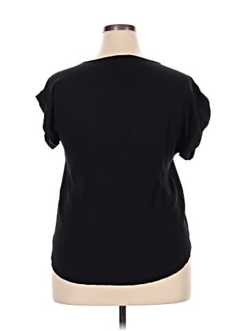 Zenana Outfitters Short Sleeve Top (view 2)