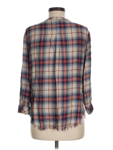 Holding Horses 3/4 Sleeve Button-Down Shirt (view 2)
