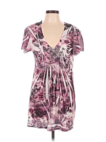 Simply Irresistible Short Sleeve Blouse (view 1)