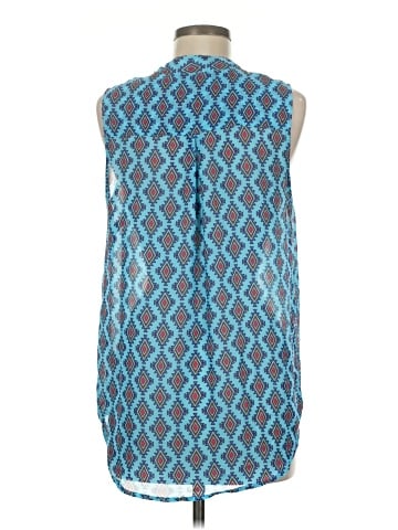 Olive and Oak Sleeveless Blouse (view 2)