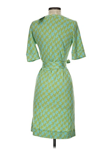Lilly Pulitzer Casual Dress (view 2)
