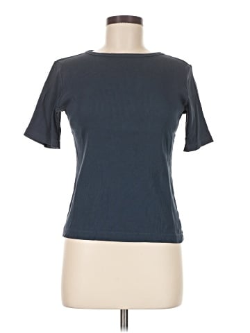 Uniqlo Short Sleeve T-Shirt (view 1)