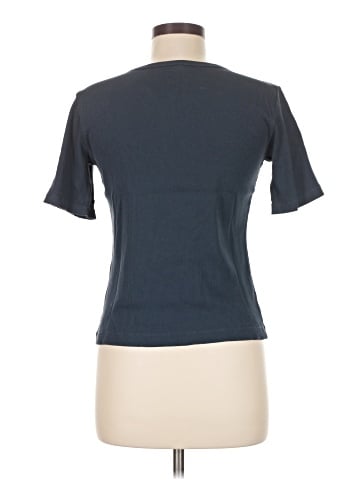 Uniqlo Short Sleeve T-Shirt (view 2)