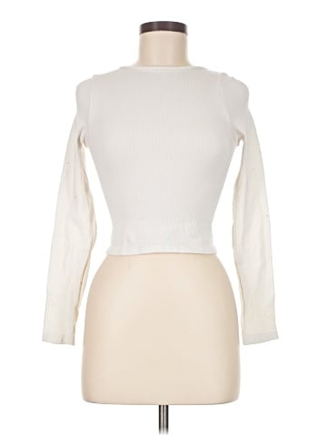 Dynamic Long Sleeve Top (view 1)