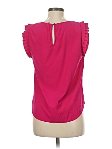 Court & Rowe Short Sleeve Top (view 2)