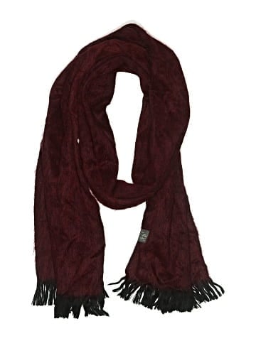 Uno Alla Volta Scarf (view 1)