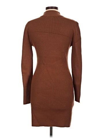 Line & Dot Casual Dress (view 2)