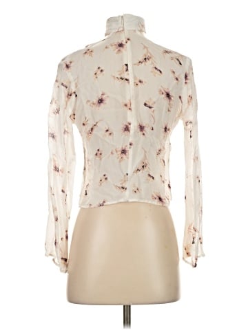 Flynn Skye 3/4 Sleeve Blouse (view 2)