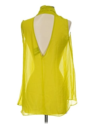 Bisou Bisou Sleeveless Blouse (view 2)