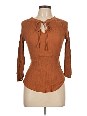 E&M Collection 3/4 Sleeve Blouse (view 1)
