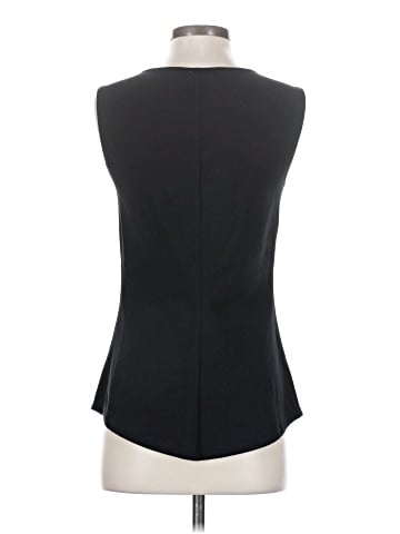 Zozo Sleeveless T-Shirt (view 2)