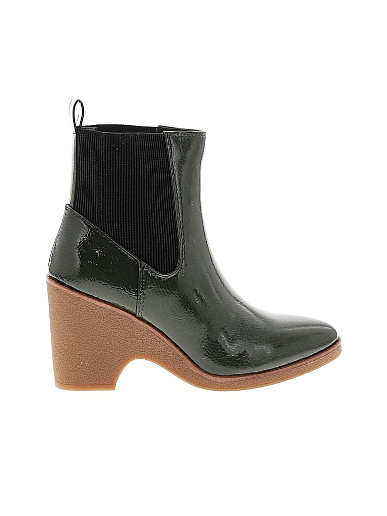 Pre-owned Aerosoles Boots In Green