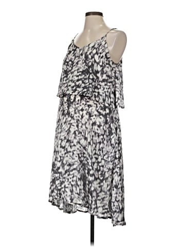 glowe Maternity Casual Dress (view 1)