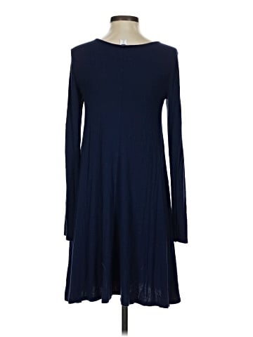 Old Navy Casual Dress (view 2)